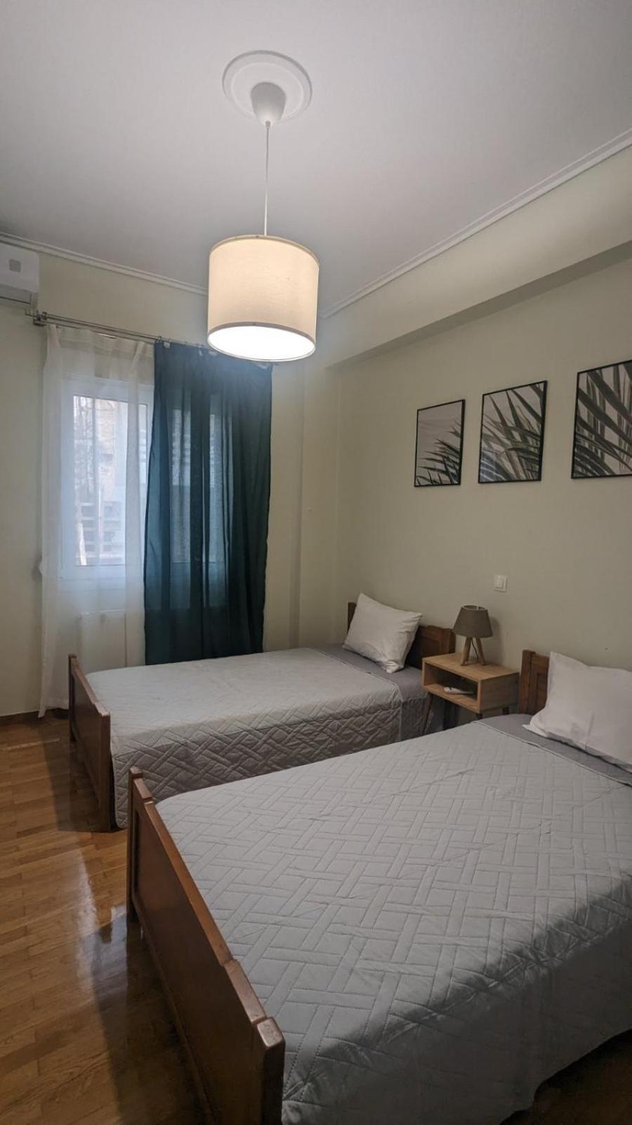 Luxury & Spacious Apartment In Athens Atenas Exterior foto