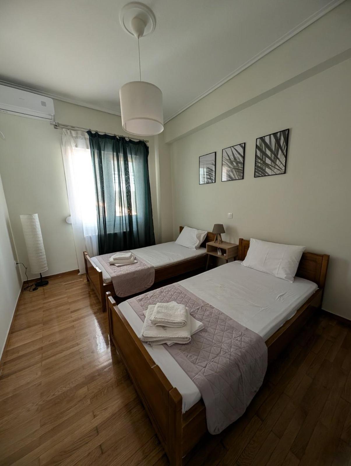 Luxury & Spacious Apartment In Athens Atenas Exterior foto